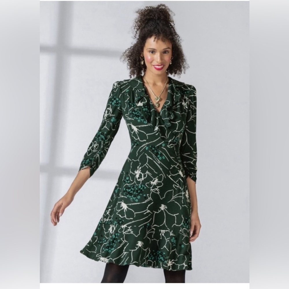 CAbi Dark Green & White Floral Dress Size Small